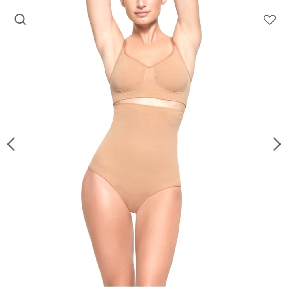 - Skims , high waist briefs